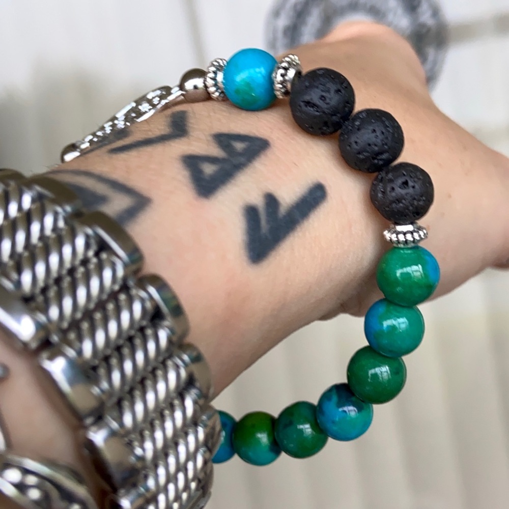 Chrysocolla lava rock tree of life bead bracelet - Picture 4 of 11